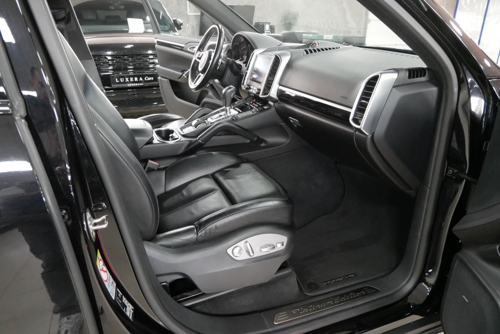 Porsche Cayenne Diesel Platinum Edition KAMERA PANO BOSE
