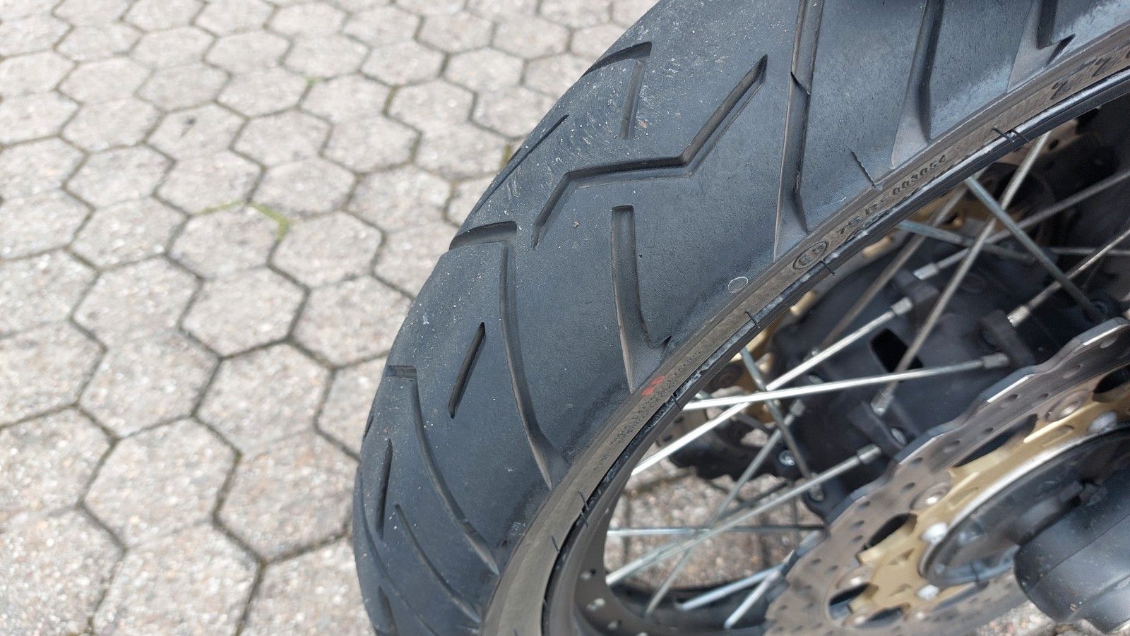 Fahrzeugabbildung Yamaha XT 1200 ZE   mit Zubehör