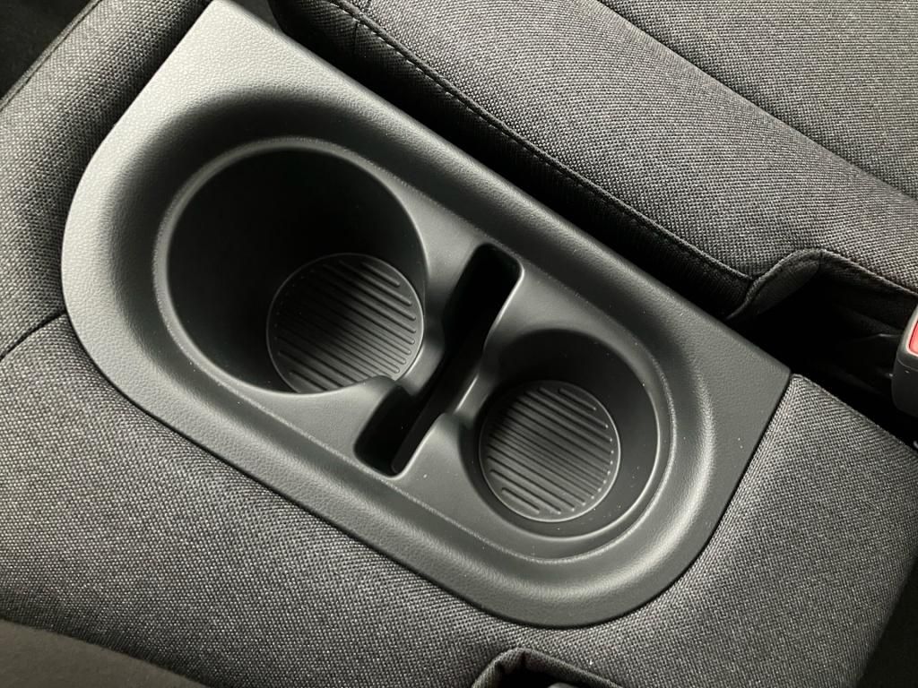 Fahrzeugabbildung Hyundai INSTER EV 42 kWh Select KlimaA Navi PDC KAM
