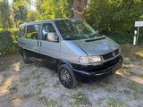 Volkswagen T4 2.5 TDI Multivan mit neuem TÜV und Klim... - Volkswagen LT aus 1997