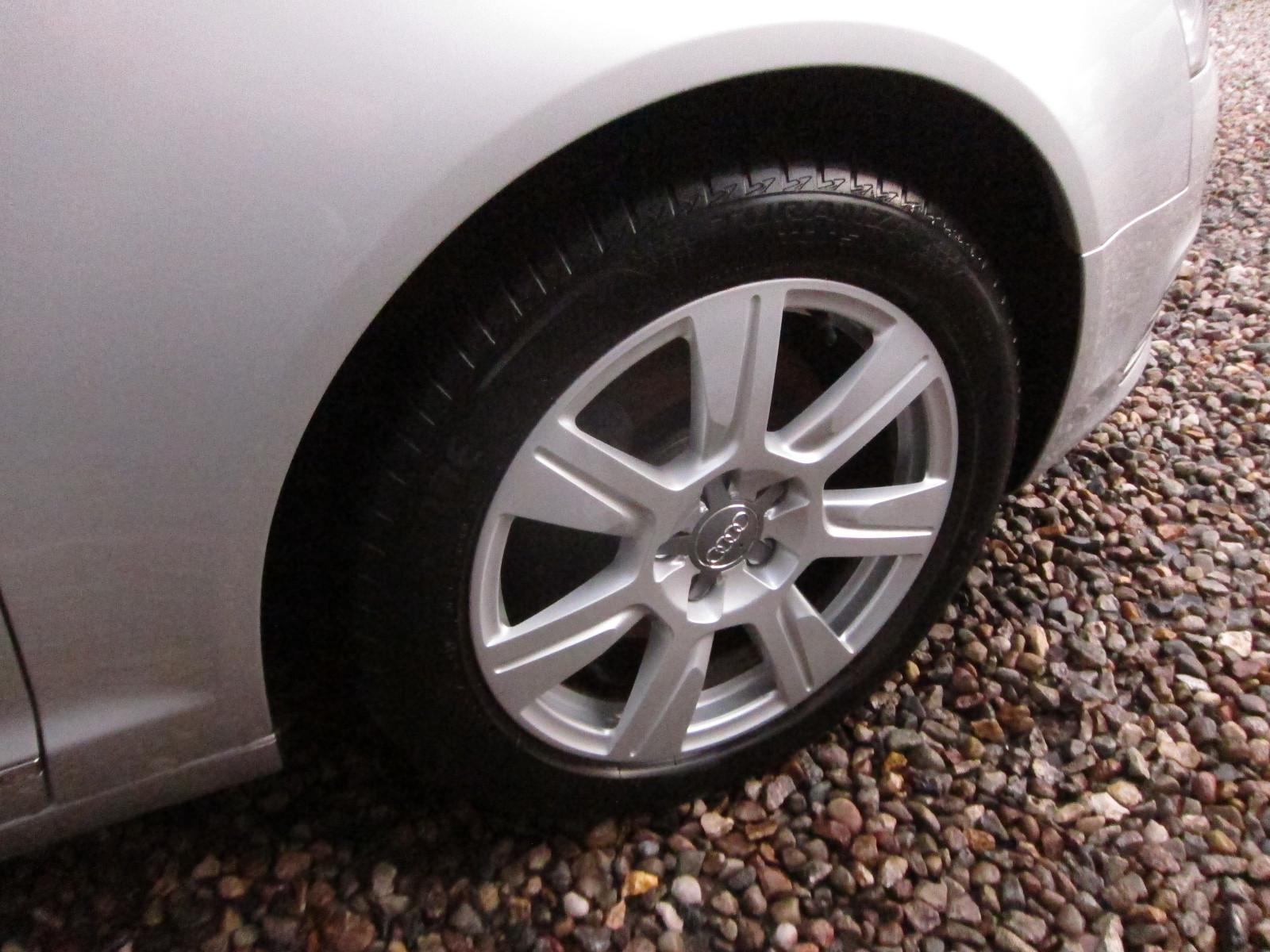 Audi A6 2009 — photo 17