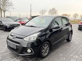 Hyundai i10 Style 1.2 Automatik - Hyundai i10: Schwarz