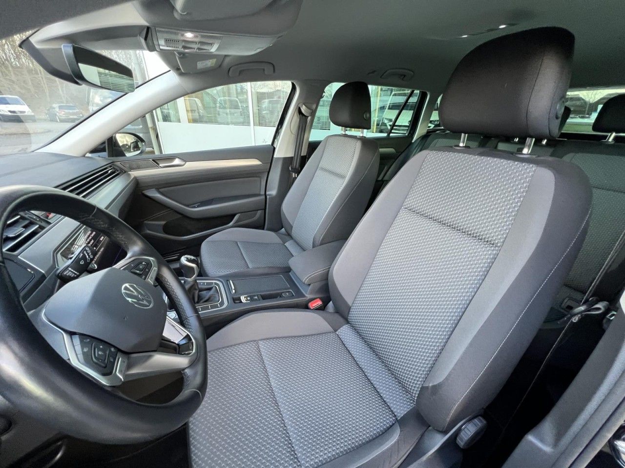 Volkswagen Passat Variant - Bild 7