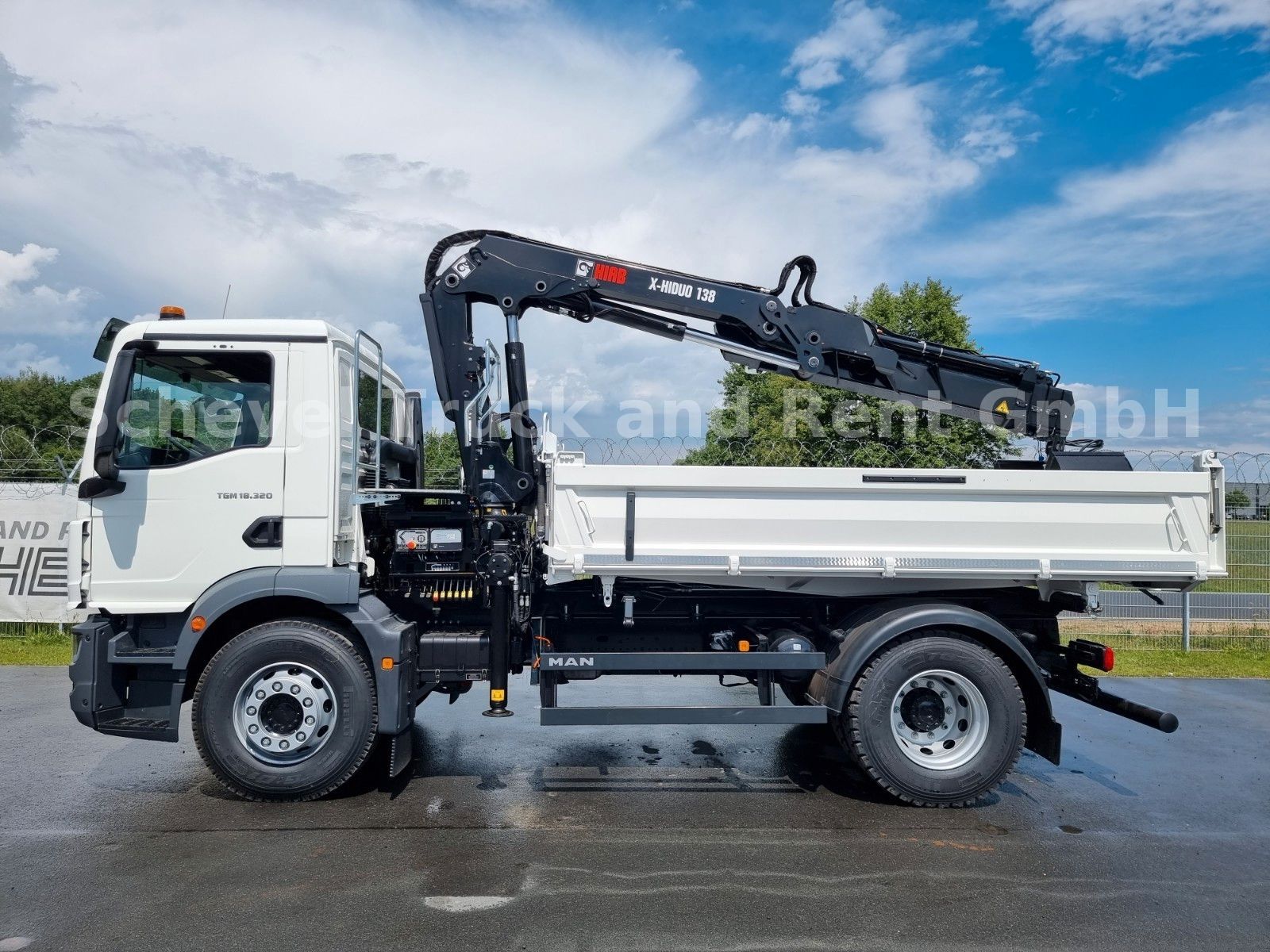 Fahrzeugabbildung MAN TGM 18.320 MEILLER HIAB 118 3xhydr Funk
