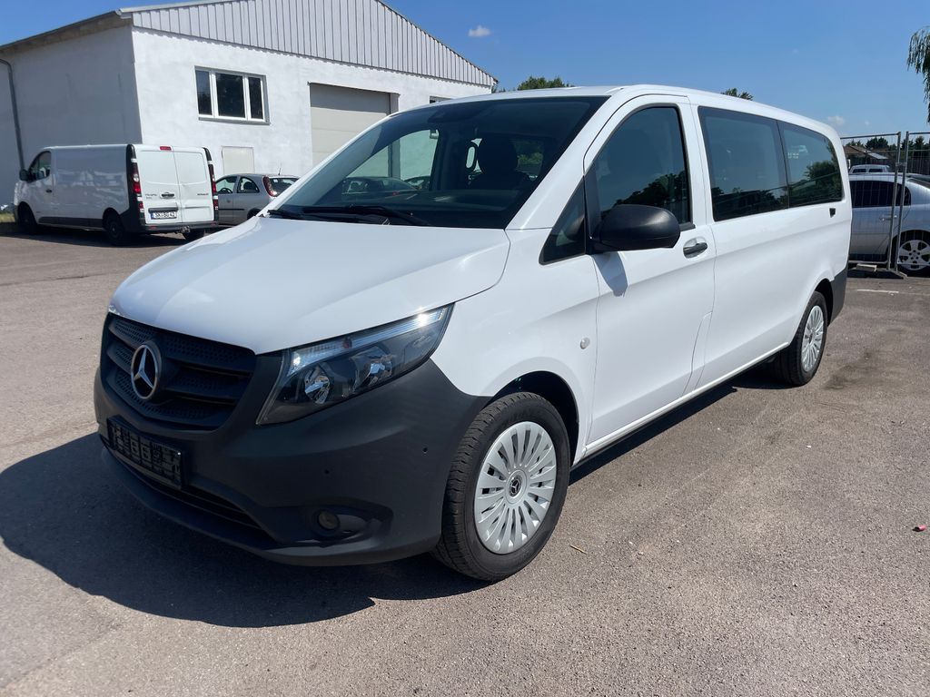 Image of Mercedes-Benz Vito