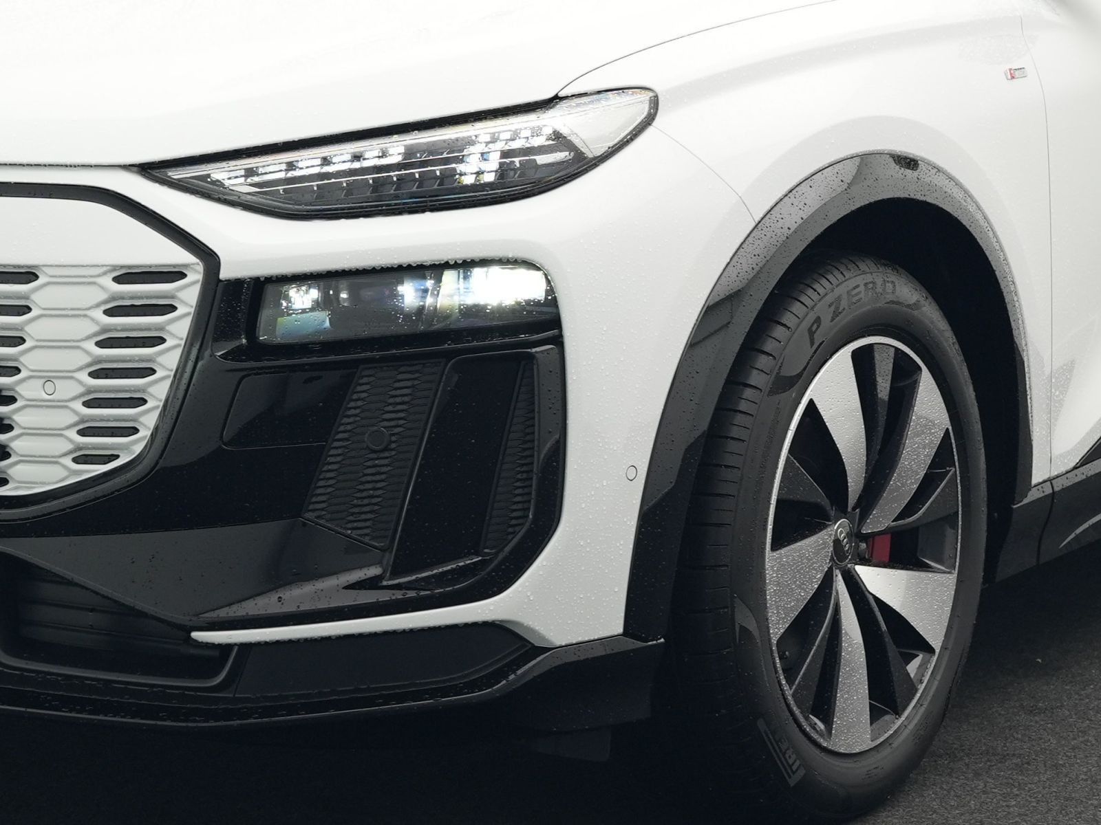 Audi Q6 e-tron - Bild 25