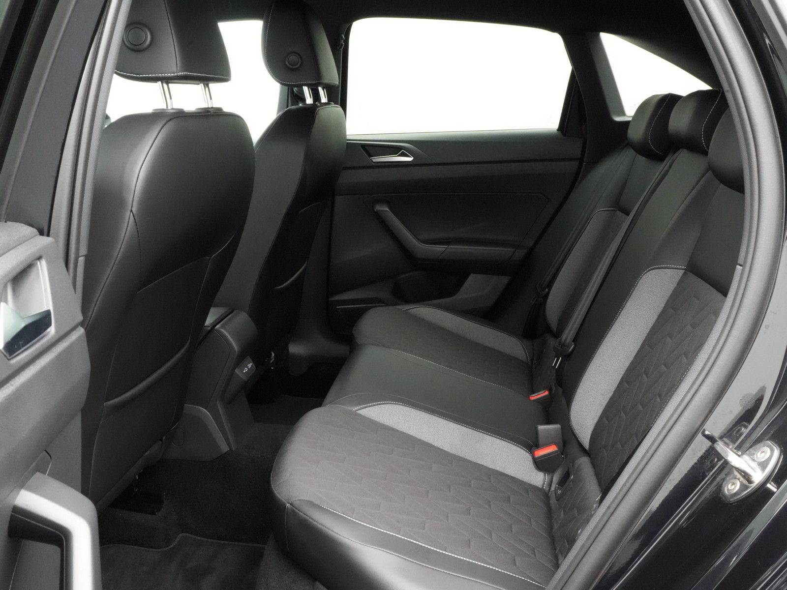 Volkswagen Taigo - Bild 14