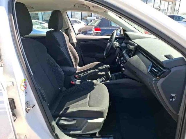 Fahrzeugabbildung Skoda Kamiq Ambition 1.0TSI LED 16"Alu PDC Klimaaut.