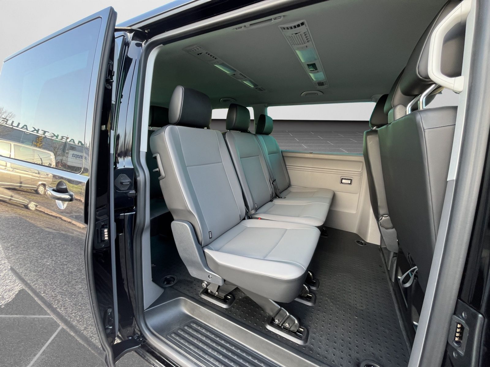 Volkswagen T6 Caravelle - Bild 14