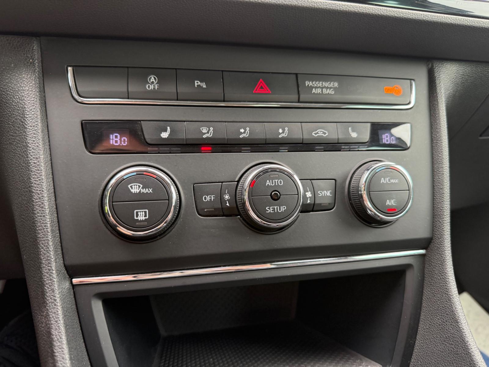 Seat Leon 2014 — фото 16