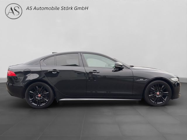 Fahrzeugabbildung Jaguar XE R-Sport+Black Pack+Xenon+Leder+Kamera+Apple