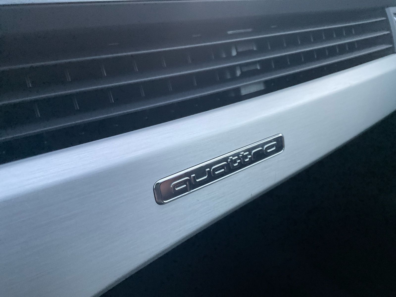 Audi A4 - Bild 33