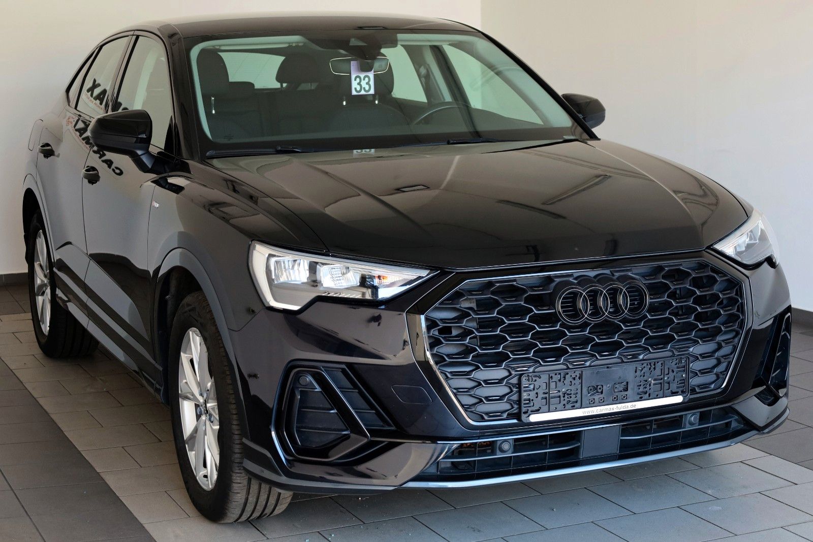 Fahrzeugabbildung Audi Q3 Sportback 35TFSI S line,Leder,Navi,Kamera,AHK