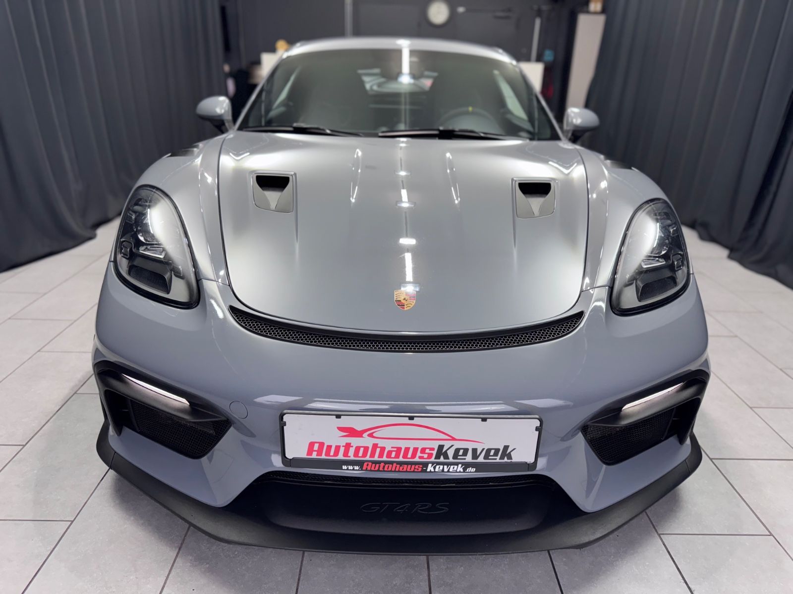 Fahrzeugabbildung Porsche Cayman GT4 RS |CLUBSPORT-PAKET|SPORT-CHRONO|