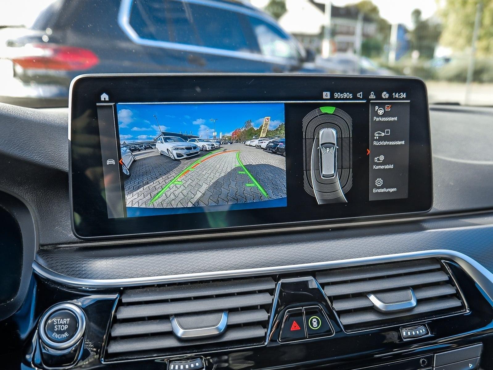 BMW 530d xDrive Touring M Sport Pano DA Prof PA AHK