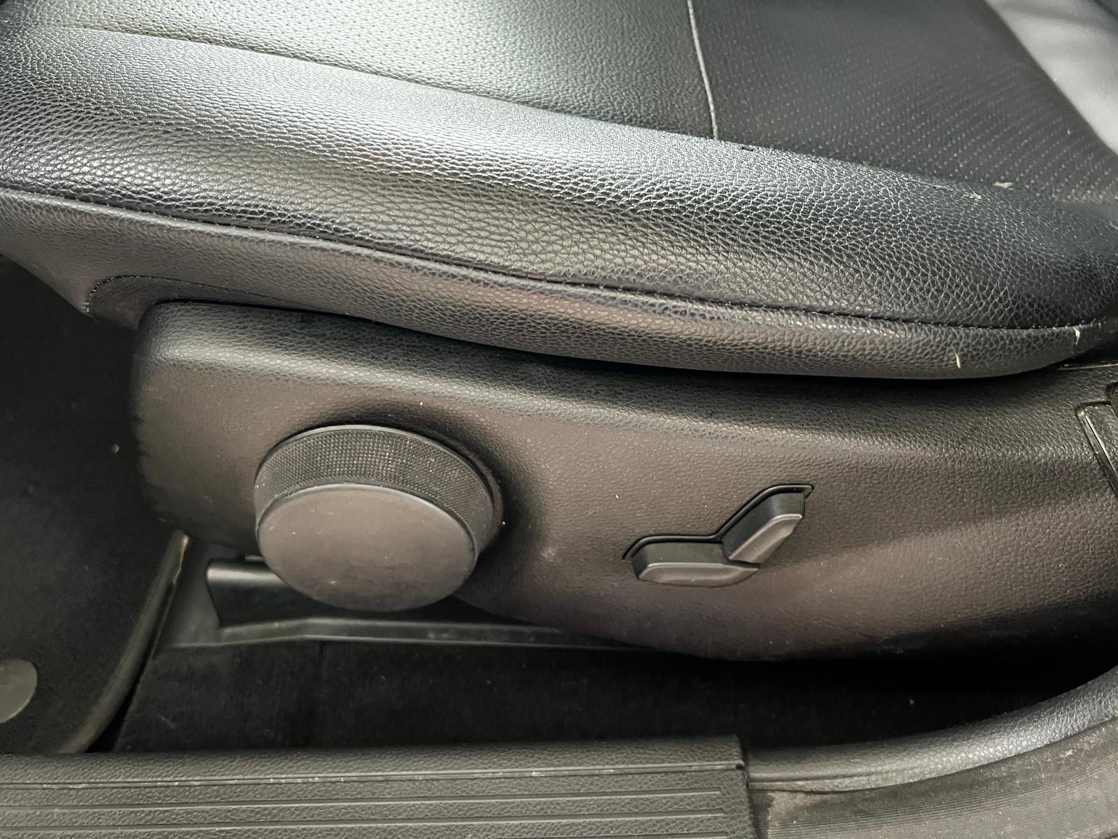 Mercedes-Benz GLK250 2012 — photo 7