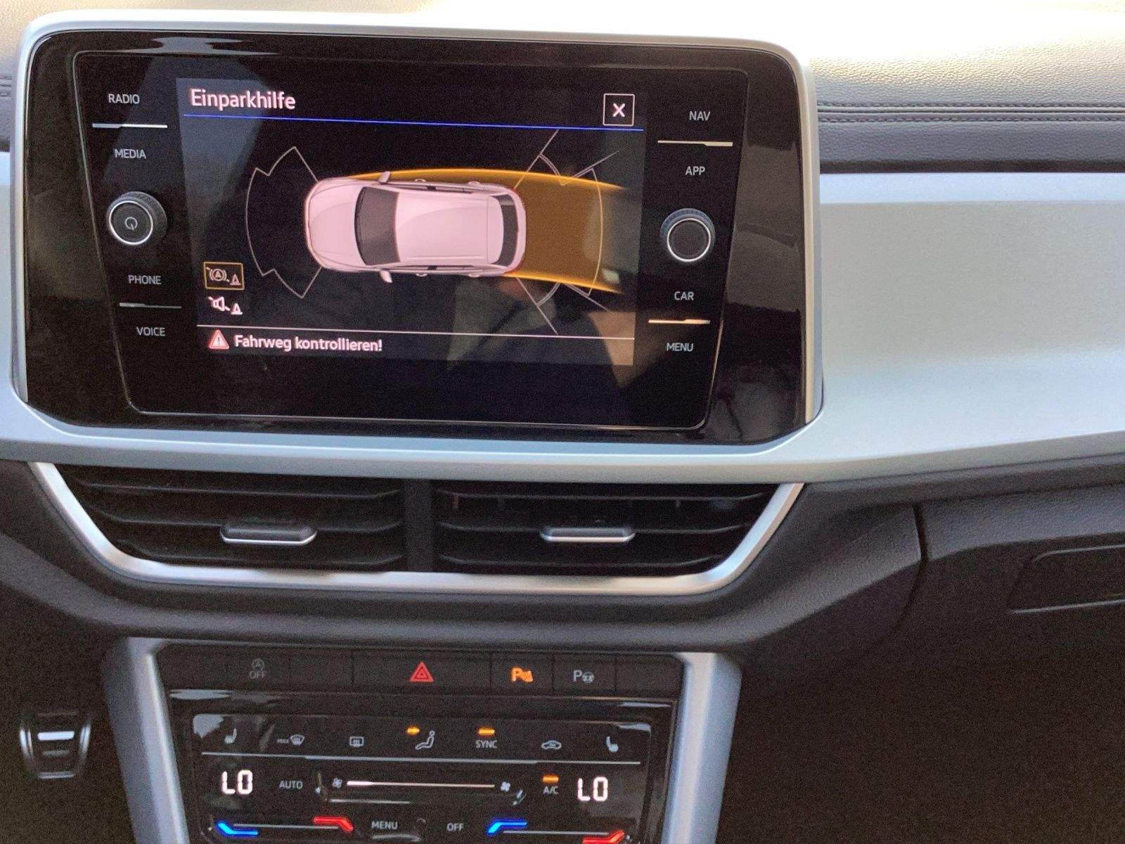 Volkswagen T-Roc - Bild 13