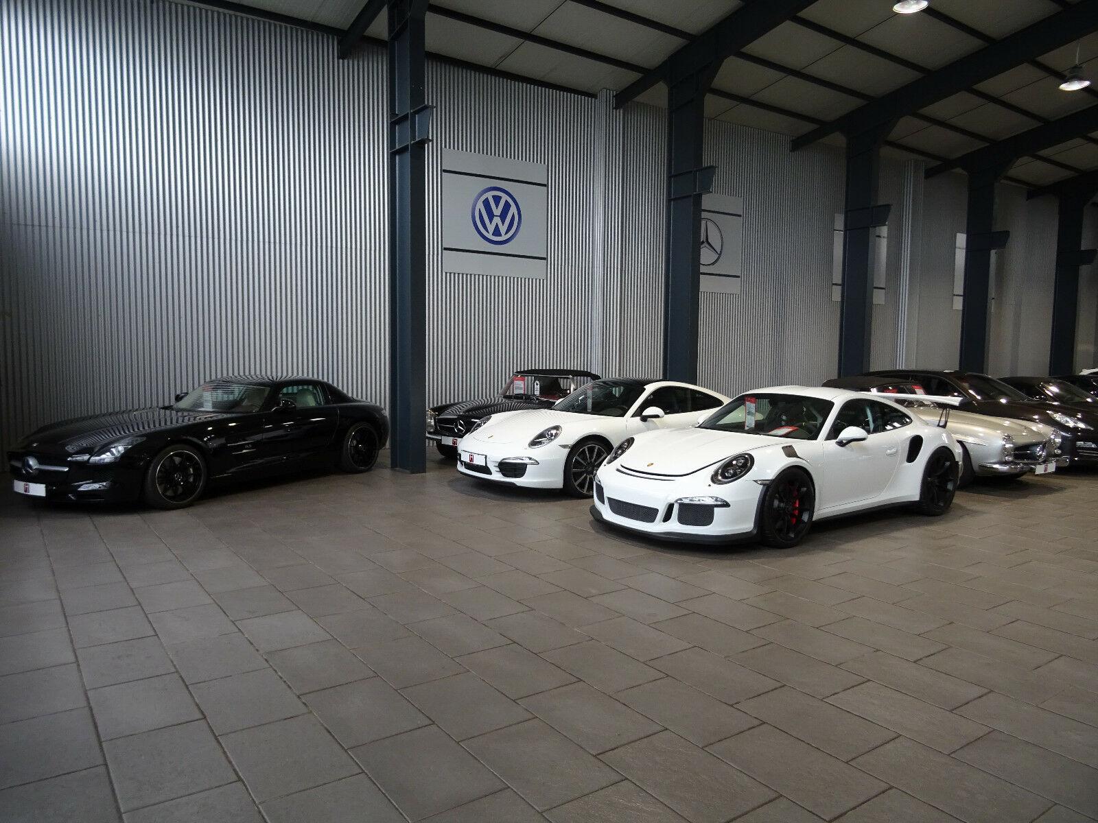 showroom-image-main