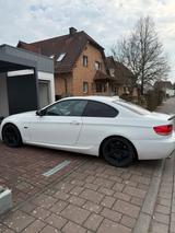 BMW E92 325d M-Paket| Alpinweiß | Top Gepf... - BMW 325 mit Diesel-Antrieb: Coupe, Automatik