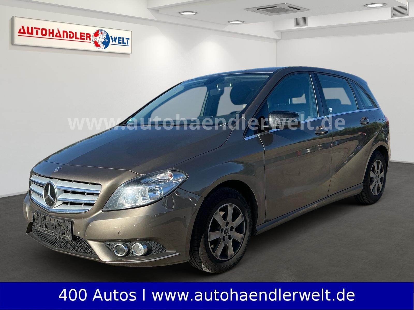 Mercedes-Benz B 180