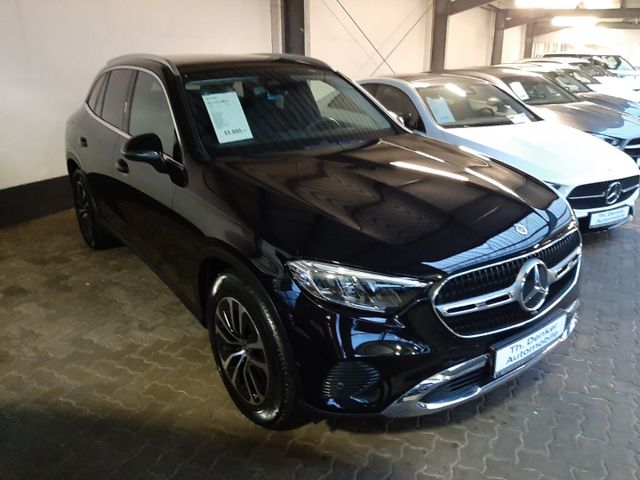 Mercedes-Benz GLC 220 d 4MATIC Distronic Memory AHK Kamera