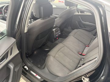 Audi A6 - 12