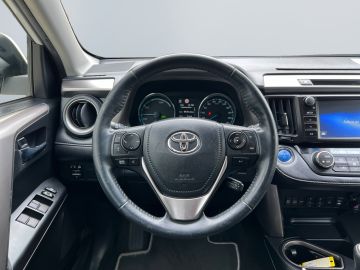 Toyota RAV 4 - 12