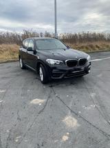 BMW X3 xDrive20d Leder AHK Navi 104TKM, 8 fach  - BMW: X 10