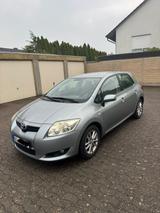 Toyota Auris 1,6-l-Valvematic Executive MultiMode E... - Toyota Auris in Bielefeld