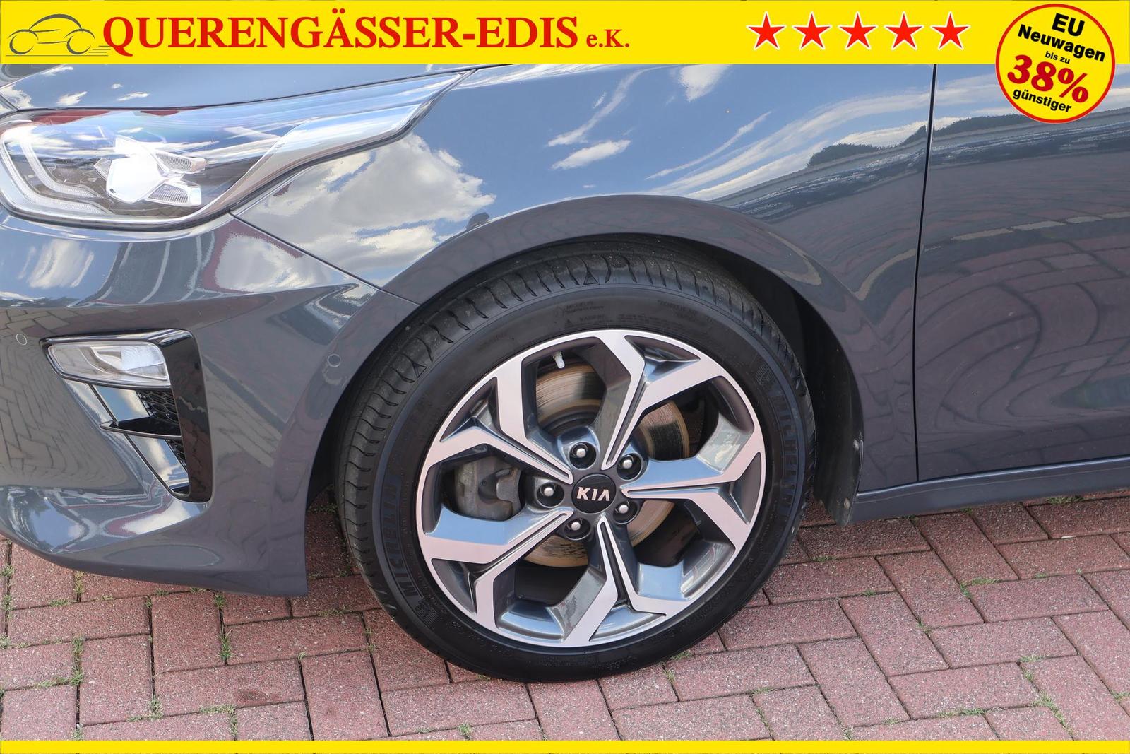 Kia Ceed 1.4 T-GDI Platinum Edition DCT7 *Glasdac...