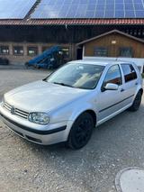 Volkswagen Golf 4 1,6l - Volkswagen Golf aus 2000: 1.6