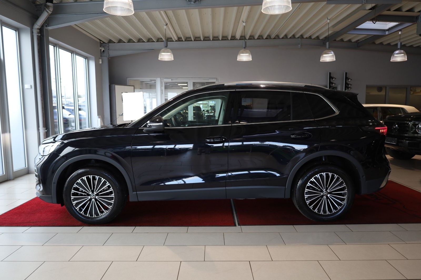 Volkswagen Tiguan 2.0 TDI 4Motion Elegance *PANORAMA*Standh imagem 2