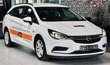 Opel Astra K Sports Tourer Edition Start/Stop - Opel Astra mit Benzin-Antrieb: Weiß, Kombi