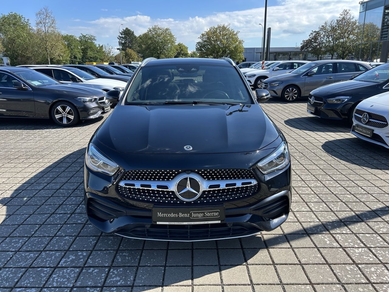 Mercedes-Benz GLA 250 4MATIC AMG+TOTW+AMBIENTE+CARBON+PANO+KAM imagem 3