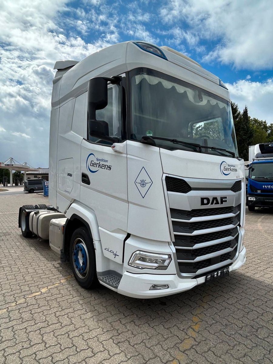 Fahrzeugabbildung DAF XG 480 FT, Low Deck, Intarder