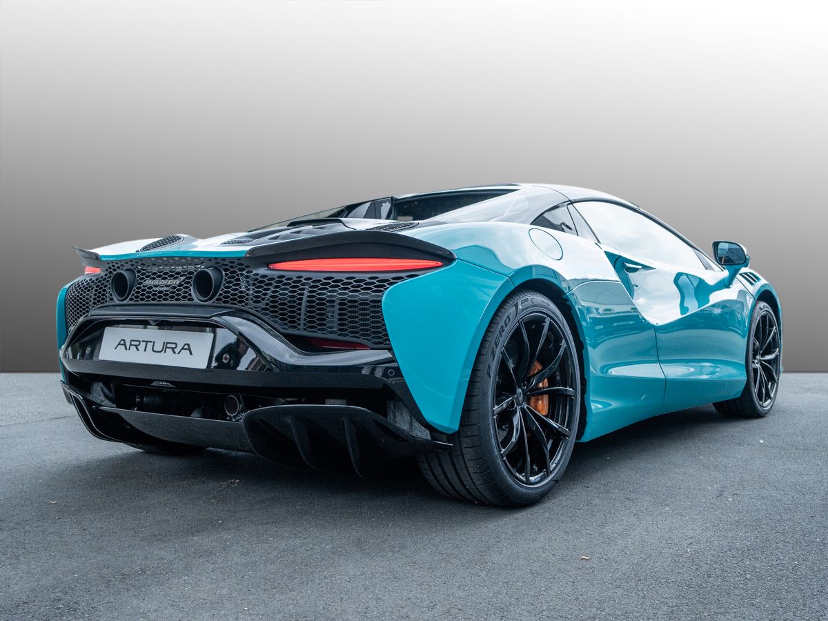 McLaren Artura - Bild 2