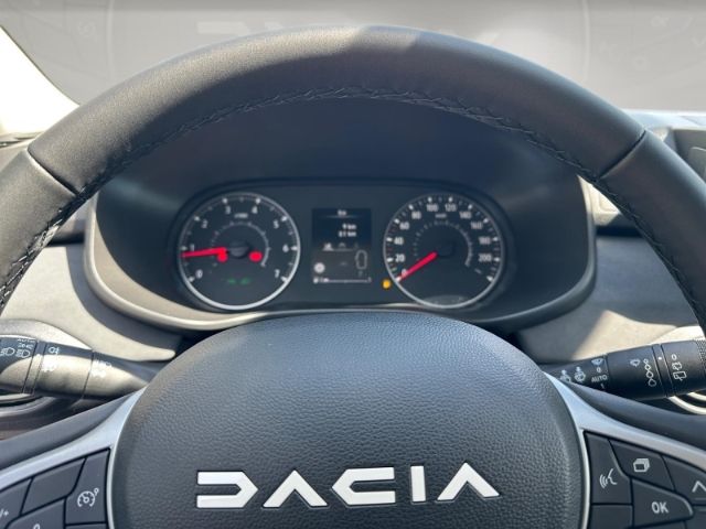 Dacia Sandero - Bild 8