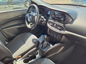 Bild 7 Fiat Tipo 1.4 Hatchback Street - KLIMA,T.OMAT