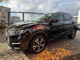 Nissan Qashqai N-Connecta*KEYLESS*PANO*360*NAVI*SHZ - Nissan Qashqai Gebrauchtwagen in Hamburg