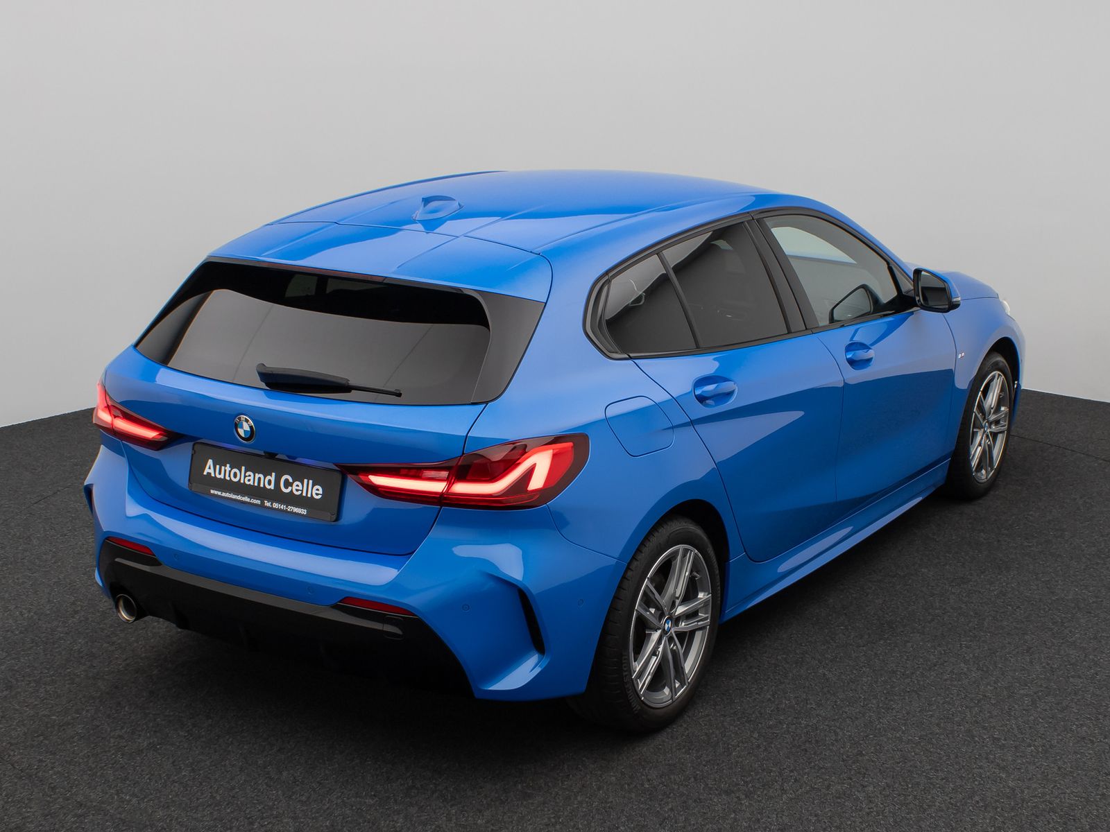 Fahrzeugabbildung BMW 118i M Sport Kamera DAB Geschwindigkeitsreg LED