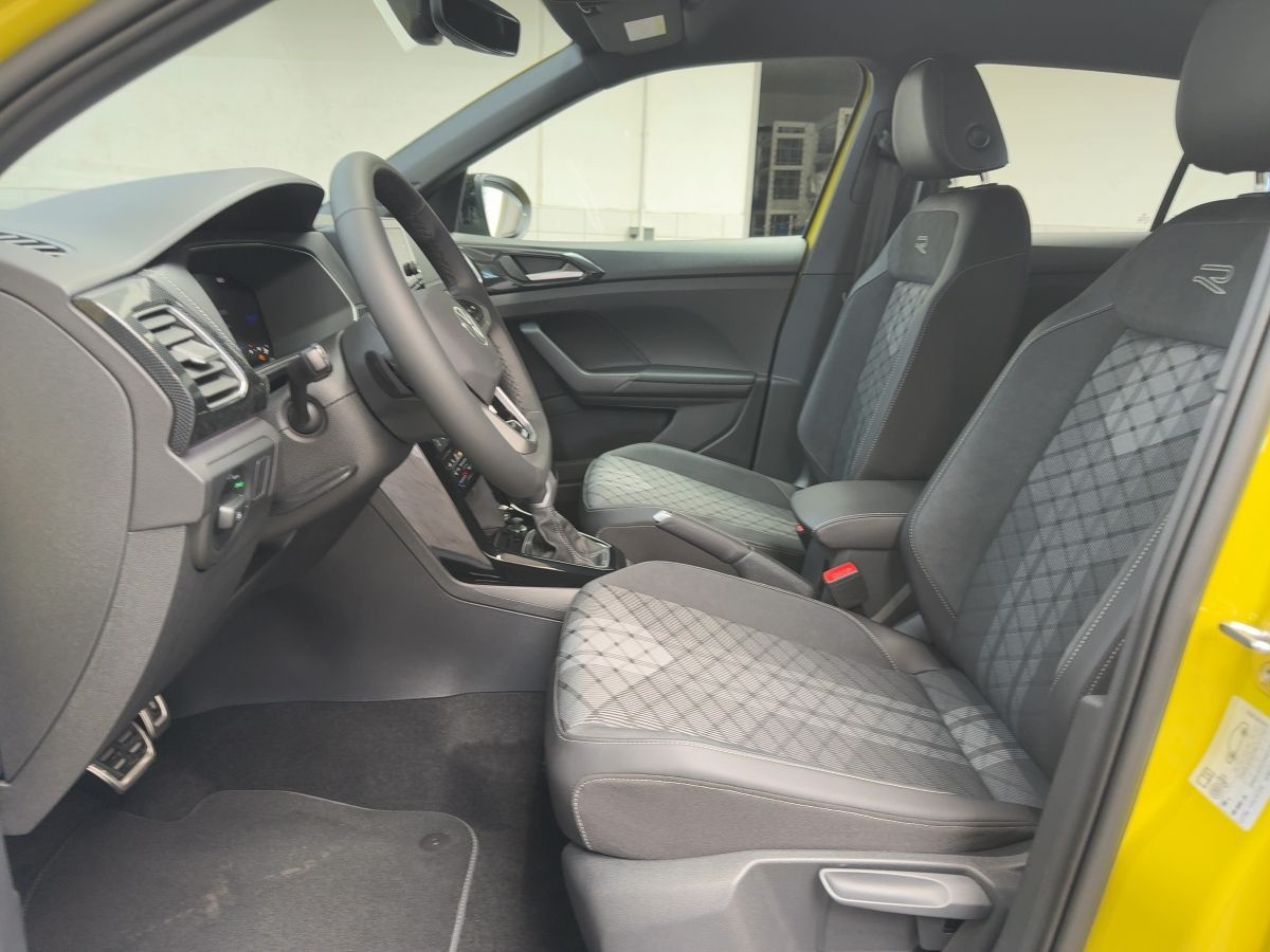 Volkswagen T-Cross - Bild 8