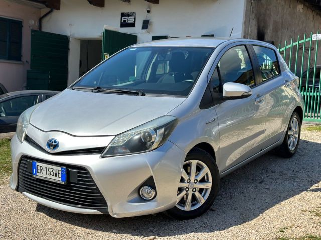 Toyota YARIS 1.5 HYBRID 5P LOUNGE KMCERT NEOPAT 