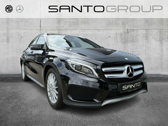 MERCEDES-BENZ GLA 250 4MATIC AMG Line Xenon Pano Leder Kamera