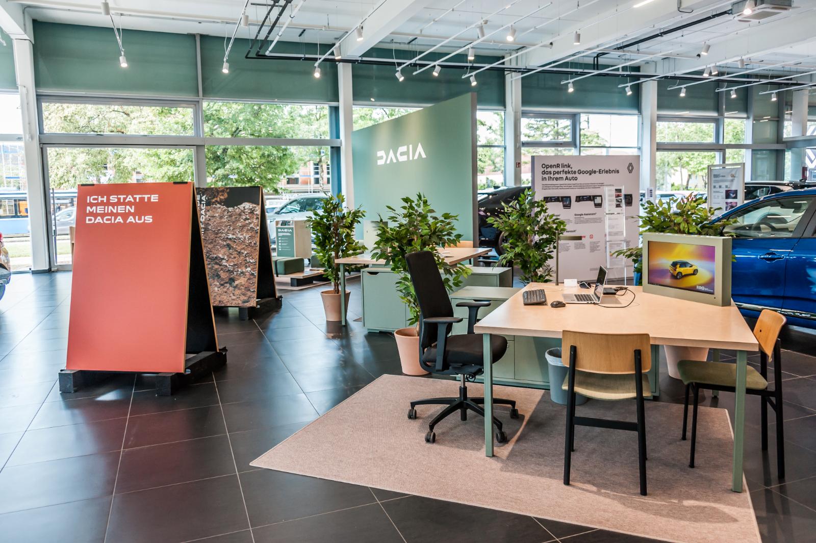 showroom-image-bottom