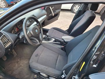BMW 120 - 10
