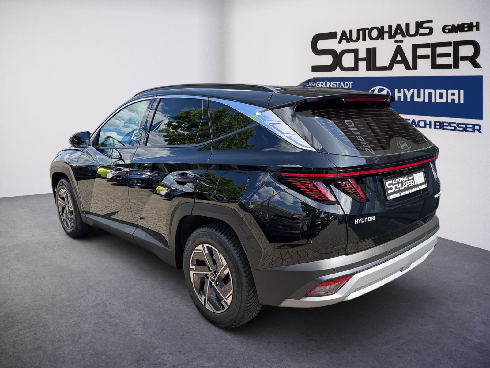 Fahrzeugabbildung Hyundai TUCSON 1.6 T-GDI 7-DCT Select Mild-Hybrid LED