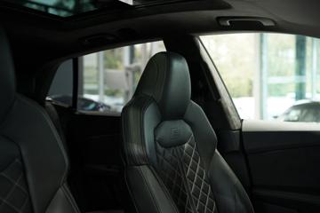 2020 AUDI SQ8 — миниатюра 13