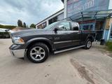 Dodge RAM 1500 5,7 Hemi Laramie UNFALLFREI - Dodge RAM: Laramie
