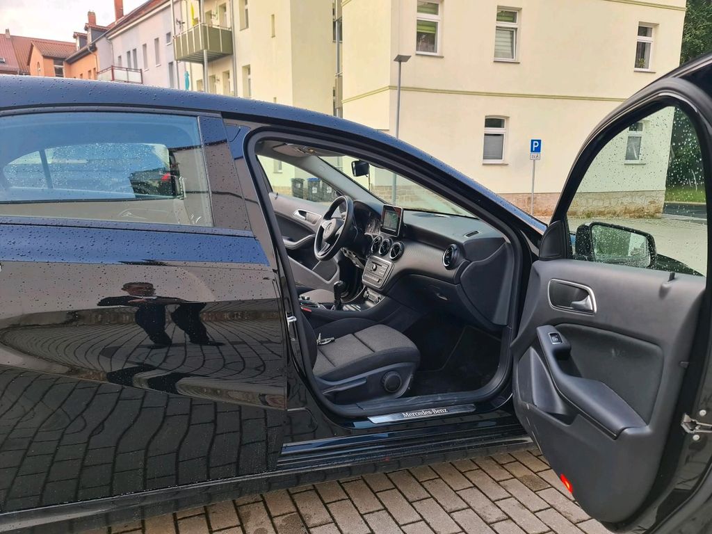 Image of Mercedes-Benz A 180