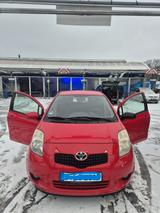 Toyota Yaris 1,0-l-VVT-i Cool Cool